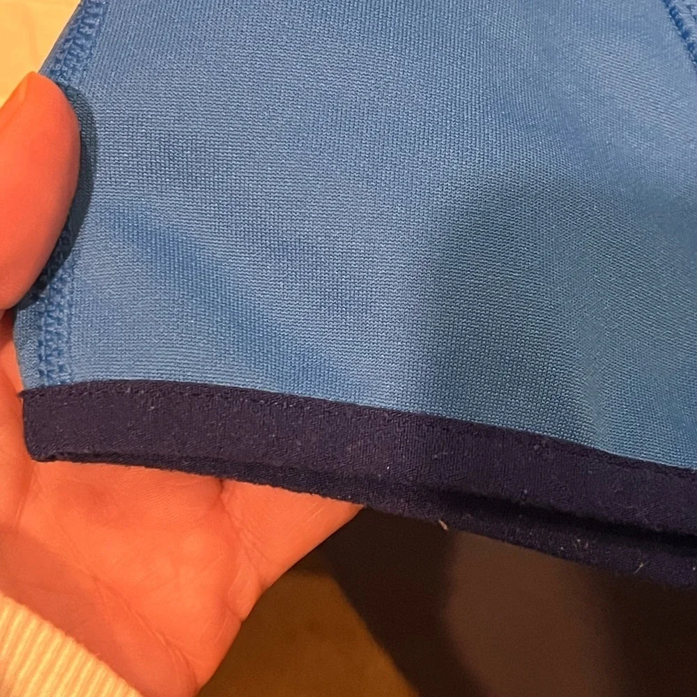 Nike DRI Fit Hoodie Small Blue Logo EUC  Comfy Athletic Cold Gear Running Layer